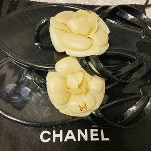 Authentic CHANEL Jelly Sandals w/ Dust Bag
